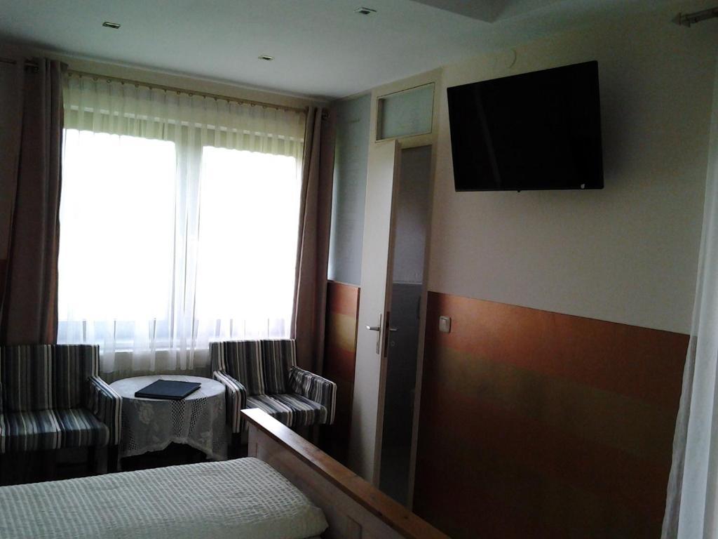 Lug Ins Land Wachsenberg Hotel Neusitz  Room photo